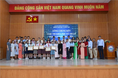 THCS: Vòng chung kết Cuộc thi Khoa học kỹ thuật cấp quận học sinh trung học cơ sở năm học 2024-2025.